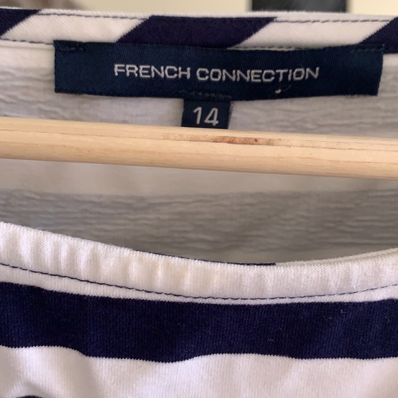 FRENCH CONNECTION Top AU14 - Picture 4 of 5